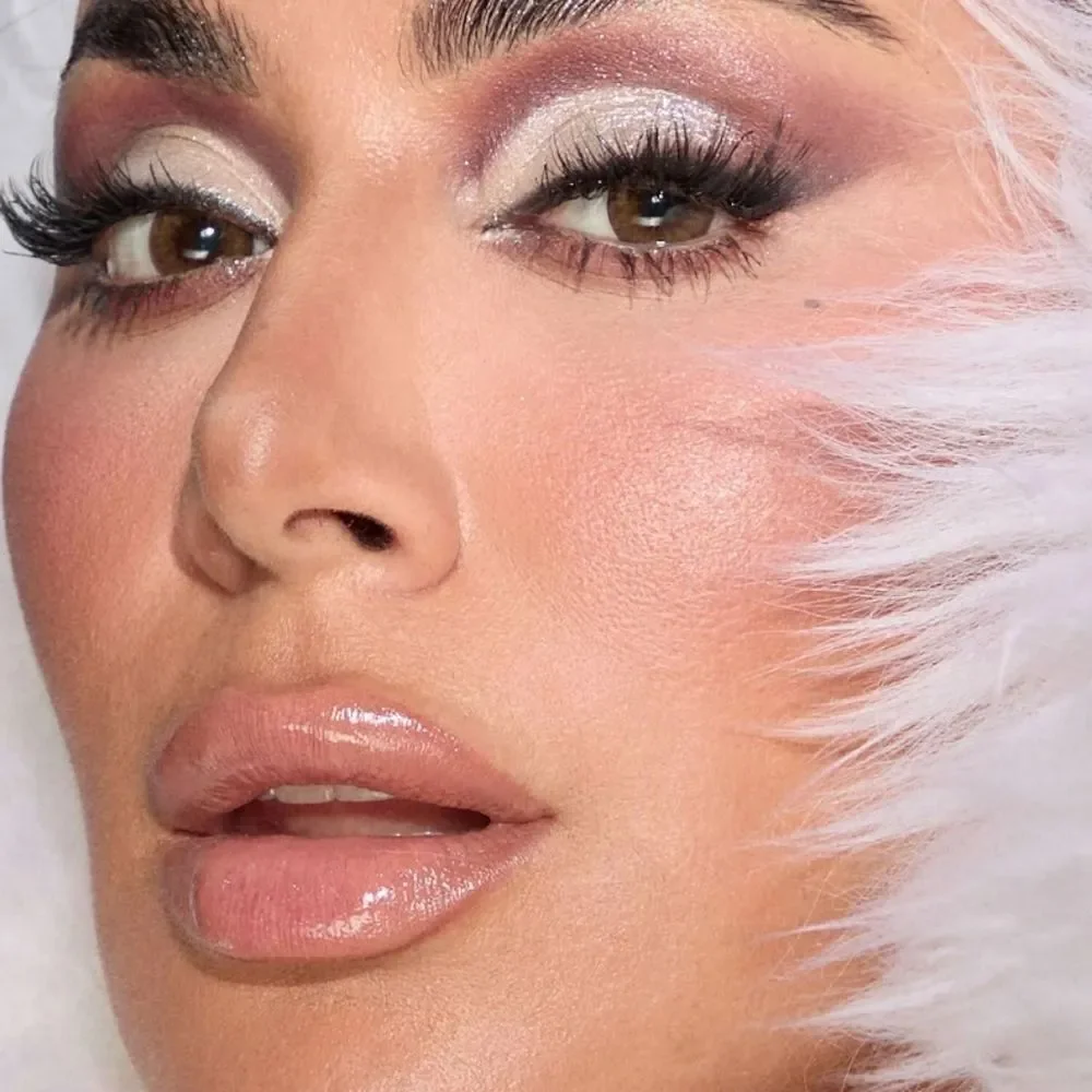 Huda Beauty Icy Nude Eyeshadow Palette